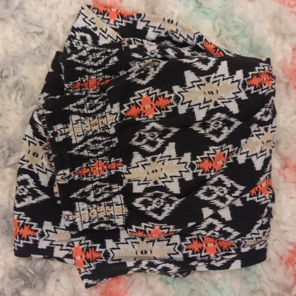 Patterned Pants - Picture 2 of 2